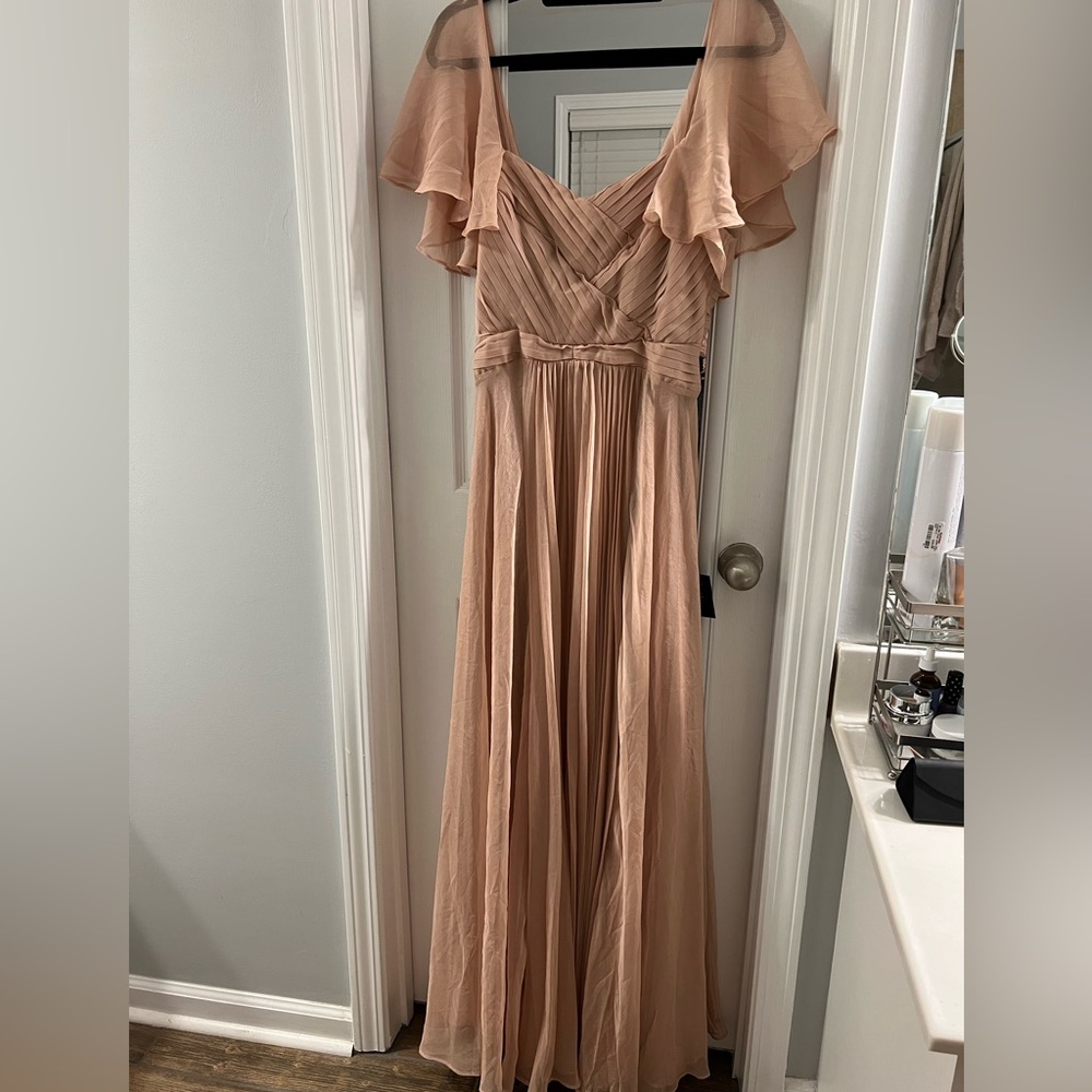 Lulu’s Dress Size Medium Color Blush